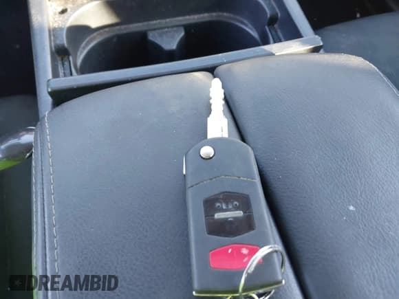 ✅ 2011 Mazda CX-9 Sport • VIN: JM3TB3BA9B0314884 • Lot: 43594156. Wystawiony na IAAI z przebiegiem 122 062 mil. Bezpłatny archiwum sprzedaży aukcyjnych z USA i szczegółowy raport historii pojazdu na DreamBid. Zdjęcie 9.