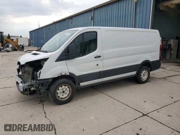 ✅ 2019 Ford Transit • VIN: 1FTYR1ZM9KKA67448 • Lot: 86141345. Listed on Copart with 123,393 mi. Free auction sales archive from the USA and detailed vehicle history report at DreamBid. Image 1.