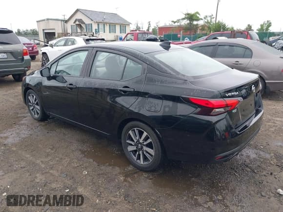 ✅ 2021 Nissan Versa SV • VIN: 3N1CN8EV3ML885761 • Lot: 42872997. Wystawiony na IAAI z przebiegiem 78 099 mil. Bezpłatny archiwum sprzedaży aukcyjnych z USA i szczegółowy raport historii pojazdu na DreamBid. Zdjęcie 3.