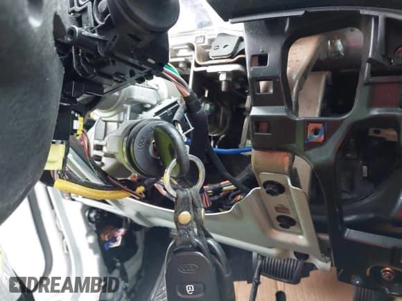 ✅ 2011 Kia Sorento LX • VIN: 5XYKTCA17BG010479 • Lot: 43923357. Listed on IAAI with 138,412 mi. Free auction sales archive from the USA and detailed vehicle history report at DreamBid. Image 11.