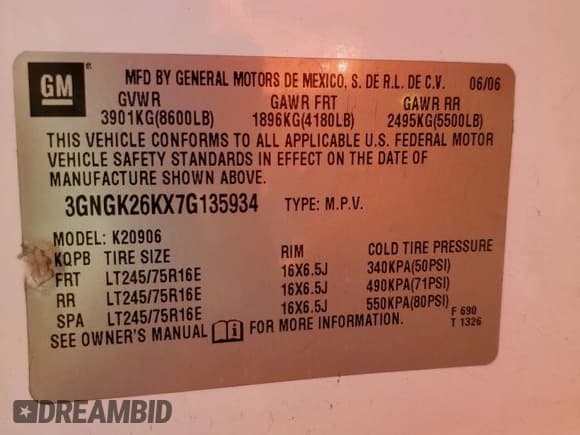 ✅ 2007 Chevrolet Suburban Commercial • VIN: 3GNGK26KX7G135934 • Lot: 80465793. Wystawiony na Copart z przebiegiem Nie podano. Bezpłatny archiwum sprzedaży aukcyjnych z USA i szczegółowy raport historii pojazdu na DreamBid. Zdjęcie 15.