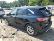 ✅ 2021 Ford Escape SE • VIN: 1FMCU9G6XMUB27543 • Lot: 57335795. Wystawiony na Copart z przebiegiem 23 257 mil. Bezpłatny archiwum sprzedaży aukcyjnych z USA i szczegółowy raport historii pojazdu na DreamBid. Zdjęcie 2.