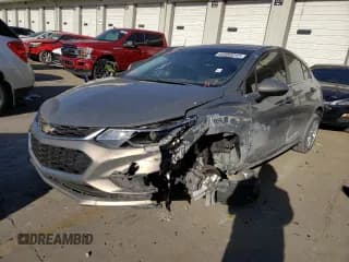 ✅ 2017 Chevrolet Cruze LT • VIN: 3G1BE6SM0HS549305 • Lot: 63360012. Listed on Copart with 112,133 mi. Free auction sales archive from the USA and detailed vehicle history report at DreamBid. Image 2.