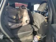 ✅ 2014 Jeep Cherokee Latitude • VIN: 1C4PJLCS2EW115312 • Lot: 92224105. Wystawiony na Copart z przebiegiem 10 232 mil. Bezpłatny archiwum sprzedaży aukcyjnych z USA i szczegółowy raport historii pojazdu na DreamBid. Zdjęcie 11.