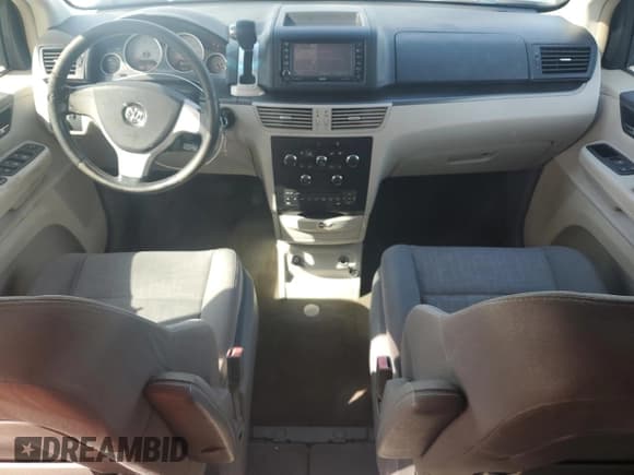 ✅ 2009 Volkswagen Routan SE • VIN: 2V8HW34159R595151 • Lot: 92118335. Listed on Copart with 199,016 mi. Free auction sales archive from the USA and detailed vehicle history report at DreamBid. Image 8.