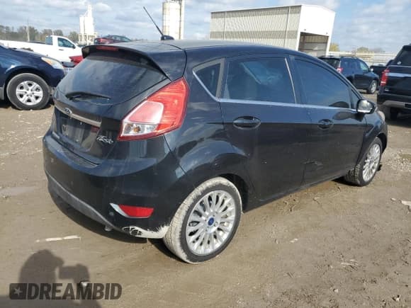 ✅ 2014 Ford Fiesta Titanium • VIN: 3FADP4FJ5EM163225 • Lot: 90686865. Wystawiony na Copart z przebiegiem 171 506 mil. Bezpłatny archiwum sprzedaży aukcyjnych z USA i szczegółowy raport historii pojazdu na DreamBid. Zdjęcie 3.
