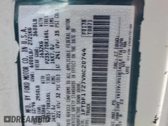 ✅ 1997 Ford F-150 • VIN: 1FTDF1727VNC20744 • Lot: 82264605. Wystawiony na Copart z przebiegiem 163 329 mil. Bezpłatny archiwum sprzedaży aukcyjnych z USA i szczegółowy raport historii pojazdu na DreamBid. Zdjęcie 12.