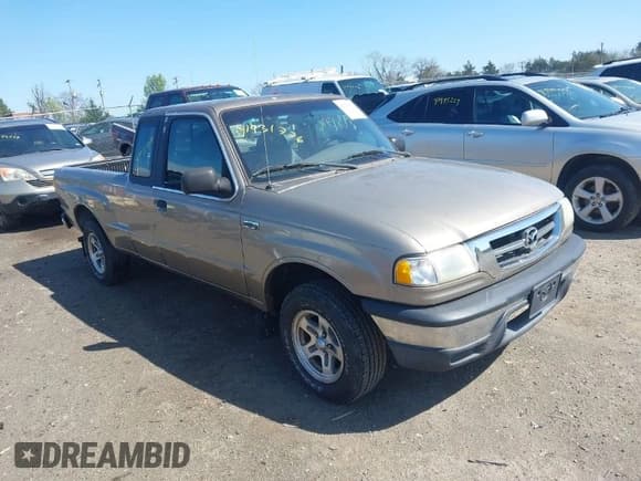 ✅ 2003 Mazda B-Series SE • VIN: 4F4YR16D73TM19479 • Лот: 41931776. Опубликован ранее на IAAI с пробегом 208 504 миль. Бесплатный доступ к архиву аукционных продаж из США и подробный отчёт об истории автомобиля на DreamBid. Изображение 1.