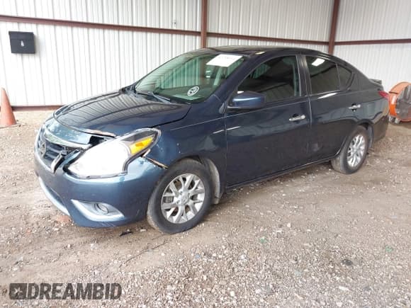 ✅ 2016 Nissan Versa S Plus • VIN: 3N1CN7AP8GL839221 • Лот: 42758931. Опубликован ранее на IAAI с пробегом 159 795 миль. Бесплатный доступ к архиву аукционных продаж из США и подробный отчёт об истории автомобиля на DreamBid. Изображение 2.