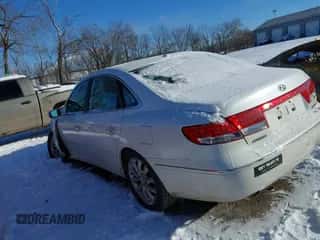 2008 Hyundai Azera Limited z VIN KMHFC46F68A256861, wystawiony jako IAAI lot #41586128 z przebiegiem 218 770 mil mil oraz . Historia ofert i sprzedaży dostępna na DreamBid. Obrazek 3.