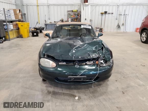✅ 1999 Mazda MX-5 Miata • VIN: JM1NB3536X0133036 • Lot: 76238434. Wystawiony na Copart z przebiegiem 85 046 mil. Bezpłatny archiwum sprzedaży aukcyjnych z USA i szczegółowy raport historii pojazdu na DreamBid. Zdjęcie 5.