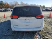 ✅ 2020 Chrysler Pacifica Touring L • VIN: 2C4RC1BG4LR103012 • Lot: 91020155. Wystawiony na Copart z przebiegiem 79 849 mil. Bezpłatny archiwum sprzedaży aukcyjnych z USA i szczegółowy raport historii pojazdu na DreamBid. Zdjęcie 6.