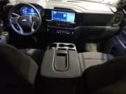 ✅ 2025 Chevrolet Silverado 1500 • VIN: 3GCPKDEK5SG134768 • Лот: 70582685. Опубликован ранее на Copart с пробегом 33 625 миль. Бесплатный доступ к архиву аукционных продаж из США и подробный отчёт об истории автомобиля на DreamBid. Изображение 8.