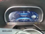 ✅ 2023 Chevrolet Suburban RST • VIN: 1GNSKEKD0PR238007 • Lot: 85751055. Wystawiony na Copart z przebiegiem 20 477 mil. Bezpłatny archiwum sprzedaży aukcyjnych z USA i szczegółowy raport historii pojazdu na DreamBid. Zdjęcie 9.