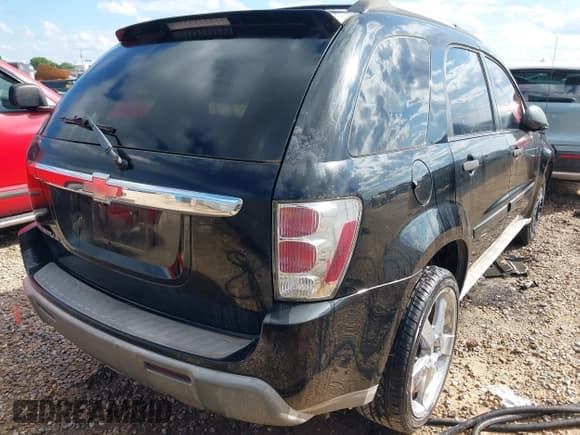 ✅ 2005 Chevrolet Equinox LS • VIN: 2CNDL13F756086478 • Лот: 42250274. Опубликован ранее на IAAI с пробегом 200 425 миль. Бесплатный доступ к архиву аукционных продаж из США и подробный отчёт об истории автомобиля на DreamBid. Изображение 4.