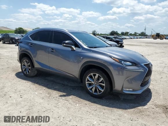✅ 2017 Lexus NX 200t • VIN: JTJYARBZ4H2069772 • Лот: 57274325. Опубликован ранее на Copart с пробегом 120 038 миль. Бесплатный доступ к архиву аукционных продаж из США и подробный отчёт об истории автомобиля на DreamBid. Изображение 4.
