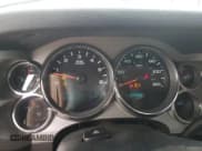 ✅ 2011 GMC Sierra 1500 SLE • VIN: 1GTR1VE02BZ298625 • Lot: 64794065. Wystawiony na Copart z przebiegiem 251 435 mil. Bezpłatny archiwum sprzedaży aukcyjnych z USA i szczegółowy raport historii pojazdu na DreamBid. Zdjęcie 9.