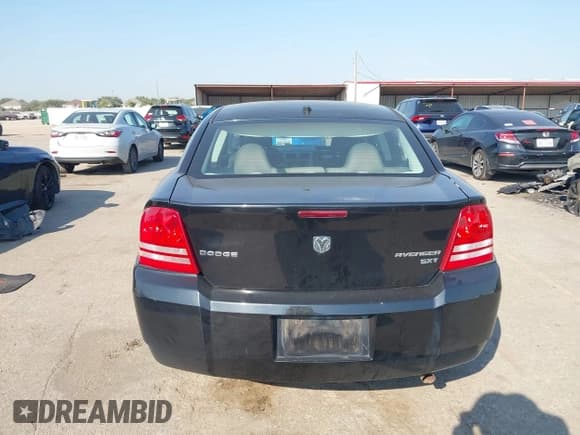 ✅ 2010 Dodge Avenger SXT • VIN: 1B3CC4FB8AN200733 • Lot: 43329062. Listed on IAAI with 151,484 mi. Free auction sales archive from the USA and detailed vehicle history report at DreamBid. Image 16.