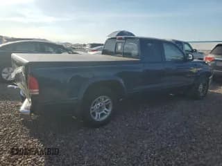 ✅ 2002 Dodge Dakota SLT • VIN: 1B7GL42X82S538802 • Lot: 58027844. Wystawiony na Copart z przebiegiem 121 254 mil. Bezpłatny archiwum sprzedaży aukcyjnych z USA i szczegółowy raport historii pojazdu na DreamBid. Zdjęcie 3.