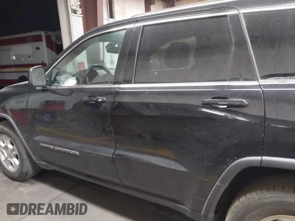 ✅ 2017 Jeep Grand Cherokee 75th Anniversary • VIN: 1C4RJEAG8HC903276 • Lot: 42000697. Listed on IAAI with 134,784 mi. Free auction sales archive from the USA and detailed vehicle history report at DreamBid. Image 14.