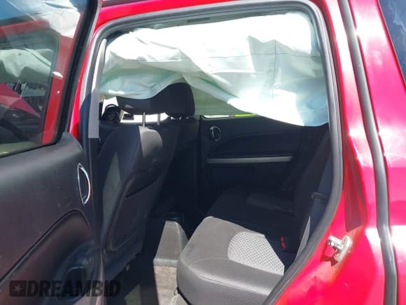 ✅ 2010 Chevrolet HHR 1LT • VIN: 3GNBABDBXAS604931 • Lot: 40371435. Listed on IAAI with 177,278 mi. Free auction sales archive from the USA and detailed vehicle history report at DreamBid. Image 8.