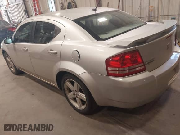 2010 Dodge Avenger R/T с VIN 1B3CC5FV9AN130496, выставлен на аукционе IAAI как лот 42796682 с пробегом 94 183 миль миль и . История ставок и продаж доступна на DreamBid. Изображение 3.