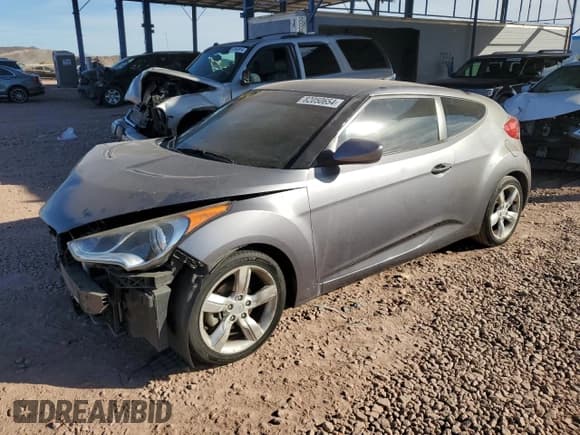 ✅ 2015 Hyundai Veloster • VIN: KMHTC6AD8FU239351 • Lot: 82050654. Wystawiony na Copart z przebiegiem 111 970 mil. Bezpłatny archiwum sprzedaży aukcyjnych z USA i szczegółowy raport historii pojazdu na DreamBid. Zdjęcie 1.