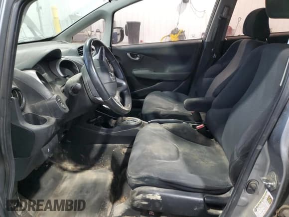 ✅ 2009 Honda Fit Sport • VIN: JHMGE88629S003456 • Lot: 89719945. Listed on Copart with Not provided. Free auction sales archive from the USA and detailed vehicle history report at DreamBid. Image 7.
