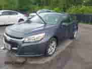 2015 Chevrolet Malibu LT z VIN 1G11C5SL9FF235771, wystawiony jako IAAI lot #39303861 z przebiegiem 109 571 mil mil oraz . Historia ofert i sprzedaży dostępna na DreamBid. Obrazek 2.