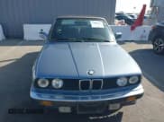 ✅ 1989 BMW 3 Series • VIN: WBABB1304KEC00518 • Lot: 43656179. Listed on IAAI with 102,057 mi. Free auction sales archive from the USA and detailed vehicle history report at DreamBid. Image 6.