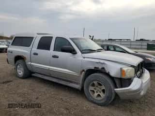 2006 Dodge Dakota SLT с VIN 1D7HW48N76S501902, выставлен на аукционе Copart как лот 77809914 с пробегом 129 075 миль миль и Списание • Salvage title. История ставок и продаж доступна на DreamBid. Изображение 4.