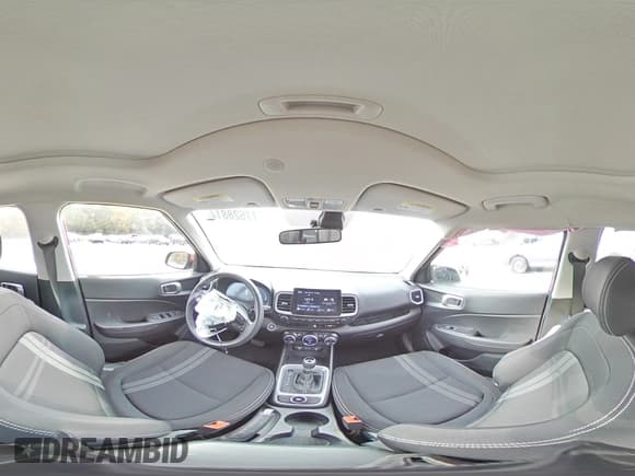 ✅ 2024 Hyundai Venue SEL • VIN: KMHRC8A31RU315915 • Lot: 77628814. Listed on Copart with 19,690 mi. Free auction sales archive from the USA and detailed vehicle history report at DreamBid. Image 15.