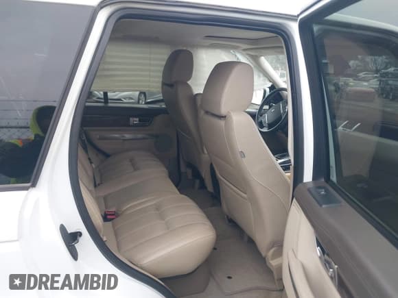 ✅ 2013 Land Rover Range Rover Sport HSE Lux • VIN: SALSK2D45DA789105 • Лот: 43828054. Опубликован ранее на IAAI с пробегом 132 098 миль. Бесплатный доступ к архиву аукционных продаж из США и подробный отчёт об истории автомобиля на DreamBid. Изображение 8.