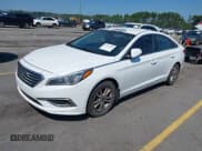 ✅ 2016 Hyundai Sonata SE • VIN: 5NPE24AF2GH337275 • Лот: 43064365. Опубликован ранее на IAAI с пробегом 139 926 миль. Бесплатный доступ к архиву аукционных продаж из США и подробный отчёт об истории автомобиля на DreamBid. Изображение 2.