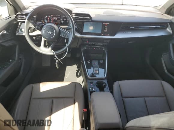 ✅ 2022 Audi A3 Premium • VIN: WAUGUDGY0NA057433 • Лот: 52966505. Опубликован ранее на Copart с пробегом 13 189 миль. Бесплатный доступ к архиву аукционных продаж из США и подробный отчёт об истории автомобиля на DreamBid. Изображение 8.