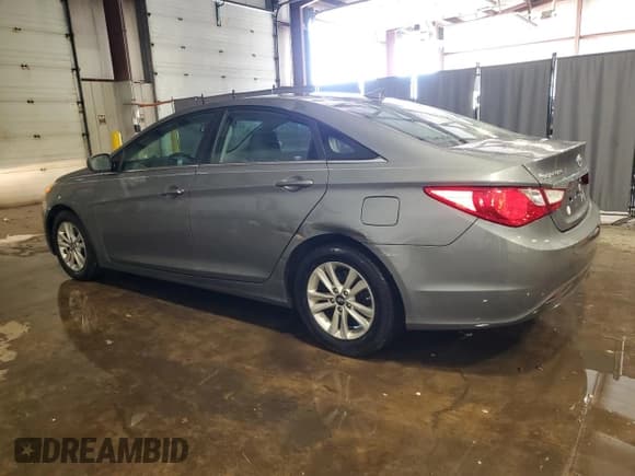 ✅ 2013 Hyundai Sonata GLS • VIN: 5NPEB4AC8DH711468 • Lot: 74816284. Listed on Copart with 229,623 mi. Free auction sales archive from the USA and detailed vehicle history report at DreamBid. Image 2.