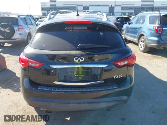 ✅ 2010 Infiniti FX • VIN: JN8AS1MU0AM800426 • Lot: 43486069. Wystawiony na IAAI z przebiegiem 129 265 mil. Bezpłatny archiwum sprzedaży aukcyjnych z USA i szczegółowy raport historii pojazdu na DreamBid. Zdjęcie 16.