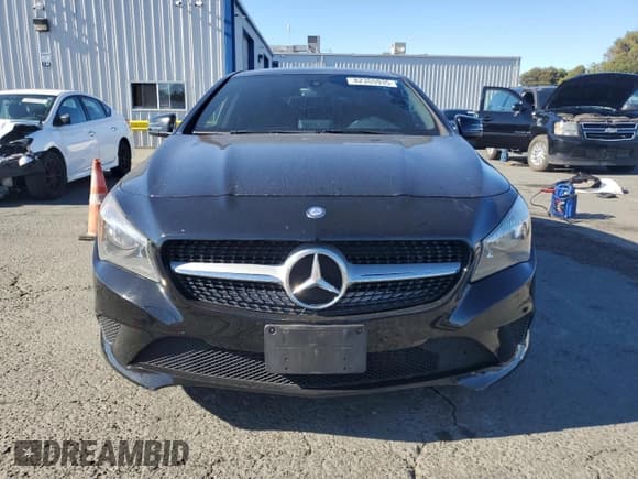 ✅ 2016 Mercedes-Benz CLA 250 • VIN: WDDSJ4EB3GN330001 • Лот: 82355935. Опубликован ранее на Copart с пробегом 90 605 миль. Бесплатный доступ к архиву аукционных продаж из США и подробный отчёт об истории автомобиля на DreamBid. Изображение 5.