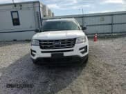 ✅ 2017 Ford Explorer • VIN: 1FM5K7B8XHGC34303 • Lot: 89928485. Wystawiony na Copart z przebiegiem 161 056 mil. Bezpłatny archiwum sprzedaży aukcyjnych z USA i szczegółowy raport historii pojazdu na DreamBid. Zdjęcie 14.