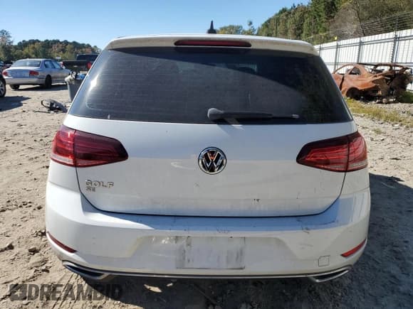 ✅ 2019 Volkswagen Golf S • VIN: 3VWG57AU9KM037491 • Lot: 87479465. Wystawiony na Copart z przebiegiem 97 719 mil. Bezpłatny archiwum sprzedaży aukcyjnych z USA i szczegółowy raport historii pojazdu na DreamBid. Zdjęcie 6.