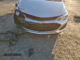 ✅ 2019 Chevrolet Cruze LS • VIN: 1G1BC5SM6K7137265 • Lot: 68894832. Listed on Copart with Not provided. Free auction sales archive from the USA and detailed vehicle history report at DreamBid. Image 5.