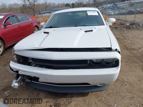 ✅ 2013 Dodge Challenger R/T • VIN: 2C3CDYBT8DH724368 • Lot: 41404087. Wystawiony na IAAI z przebiegiem 208 959 mil. Bezpłatny archiwum sprzedaży aukcyjnych z USA i szczegółowy raport historii pojazdu na DreamBid. Zdjęcie 12.