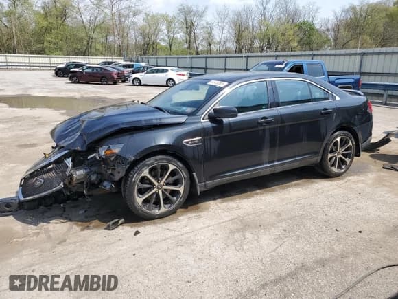 ✅ 2014 Ford Taurus SHO • VIN: 1FAHP2KT2EG171046 • Lot: 54938865. Wystawiony na Copart z przebiegiem 178 126 mil. Bezpłatny archiwum sprzedaży aukcyjnych z USA i szczegółowy raport historii pojazdu na DreamBid. Zdjęcie 1.