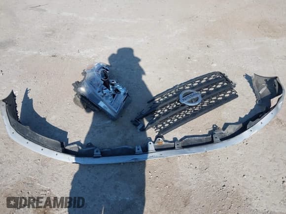 ✅ 2018 Nissan Titan Pro-4X • VIN: 1N6AA1E51JN551695 • Lot: 43365881. Listed on IAAI with 114,790 mi. Free auction sales archive from the USA and detailed vehicle history report at DreamBid. Image 12.