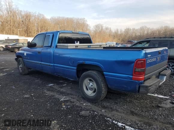 2001 Dodge 1500 с VIN 3B7HC13Y01G184306, выставлен на аукционе Copart как лот 83877844 с пробегом 262 275 миль миль и Списание • Salvage title. История ставок и продаж доступна на DreamBid. Изображение 2.