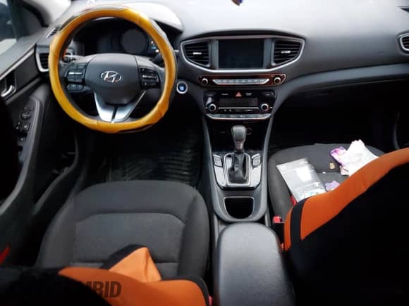 2017 Hyundai Ioniq SEL с VIN KMHC75LC4HU045986, выставлен на аукционе Copart как лот 81673394 с пробегом 133 913 миль миль и Чистый • Clean title. История ставок и продаж доступна на DreamBid. Изображение 8.