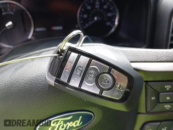 ✅ 2019 Ford Expedition Max Limited • VIN: 1FMJK1KTXKEA57559 • Lot: 42234935. Listed on IAAI with 108,926 mi. Free auction sales archive from the USA and detailed vehicle history report at DreamBid. Image 11.