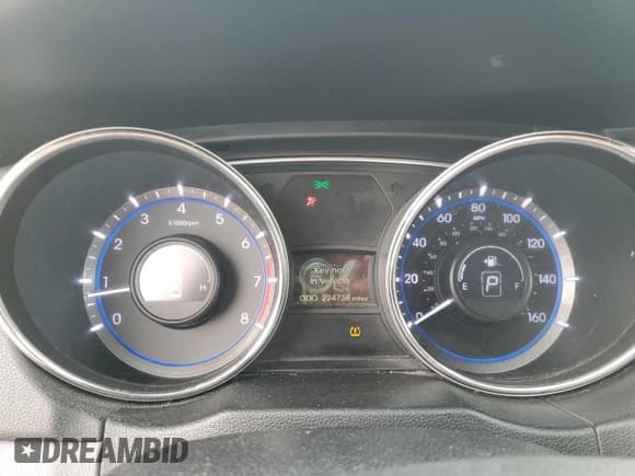 ✅ 2013 Hyundai Sonata SE • VIN: 5NPEC4AC9DH717938 • Lot: 67650615. Wystawiony na Copart z przebiegiem 224 738 mil. Bezpłatny archiwum sprzedaży aukcyjnych z USA i szczegółowy raport historii pojazdu na DreamBid. Zdjęcie 9.