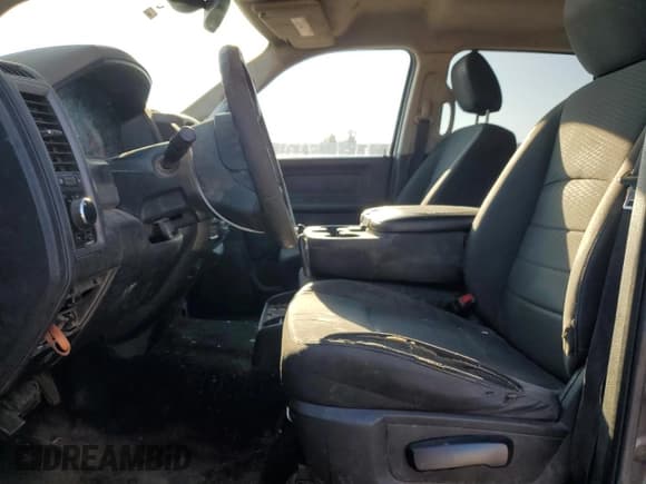 ✅ 2018 Ram 1500 Tradesman • VIN: 1C6RR7KM7JS338420 • Lot: 56215405. Listed on Copart with 241,446 mi. Free auction sales archive from the USA and detailed vehicle history report at DreamBid. Image 7.