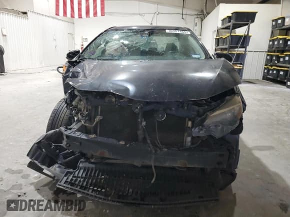 ✅ 2017 Toyota Corolla L • VIN: 5YFBURHE2HP629732 • Lot: 70351465. Wystawiony na Copart z przebiegiem 136 437 mil. Bezpłatny archiwum sprzedaży aukcyjnych z USA i szczegółowy raport historii pojazdu na DreamBid. Zdjęcie 5.